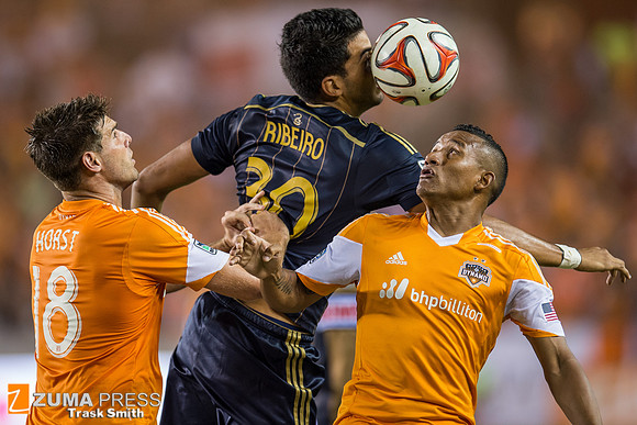 MLS 2014 - Houston Dynamo defeat the Philadelphia Union 2-0