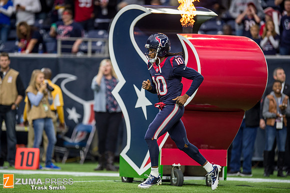 NFL 2015 - Houston Texans defeat New Orleans Saints 24-6.