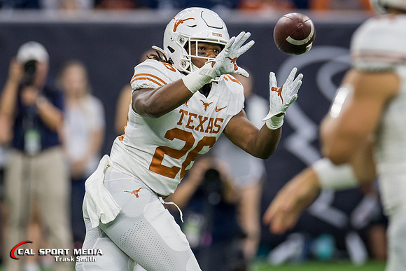 NCAA Football 2019: Texas vs Rice SEP 14
