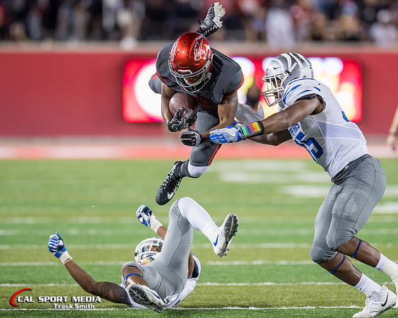 NCAA Football 2017: Memphis vs Houston OCT 19