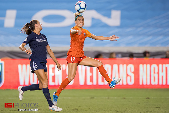 Kristie Mewis, Erica Skroski