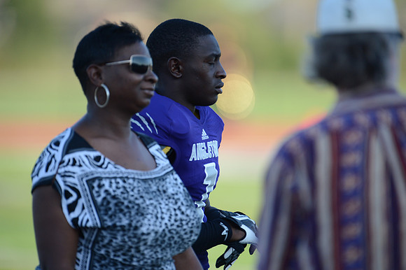 Angleton Wildcats vs. Brazoswood Buccaneers football game 09-07-12