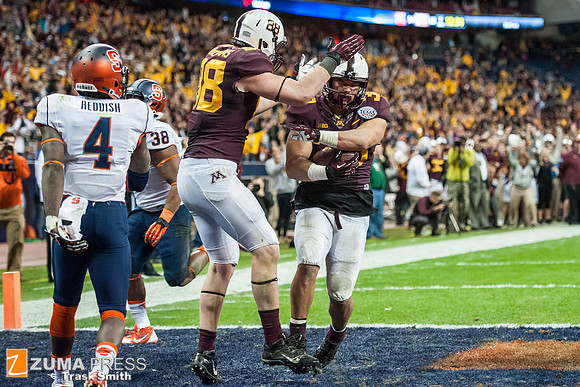 NCAA football 2013 - Texas Bowl: Minnesota vs Syracuse