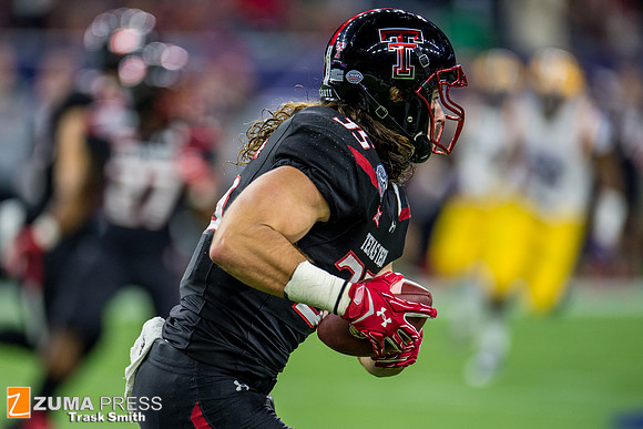 NCAA football 2015 - LSU Tigers defeat the Texas Tech Red Raiders 56-27