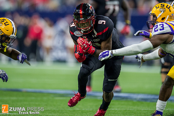 NCAA football 2015 - LSU Tigers defeat the Texas Tech Red Raiders 56-27