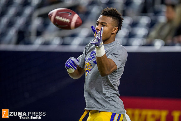 NCAA football 2015 - LSU Tigers defeat the Texas Tech Red Raiders 56-27