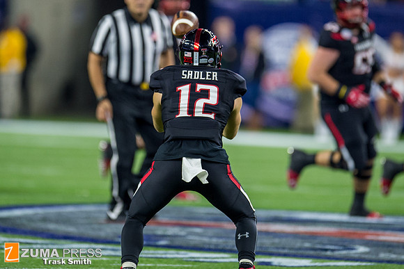 NCAA football 2015 - LSU Tigers defeat the Texas Tech Red Raiders 56-27