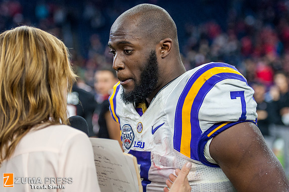 NCAA football 2015 - LSU Tigers defeat the Texas Tech Red Raiders 56-27