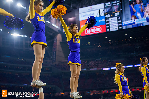 NCAA football 2015 - LSU Tigers defeat the Texas Tech Red Raiders 56-27