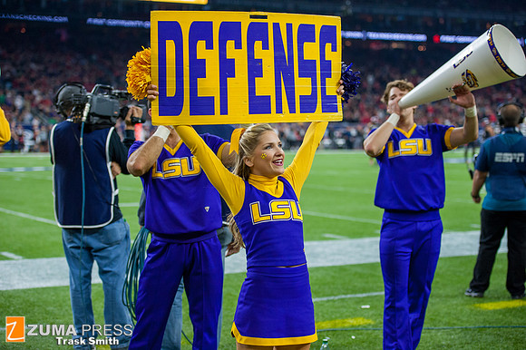 NCAA football 2015 - LSU Tigers defeat the Texas Tech Red Raiders 56-27