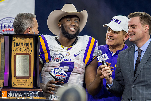 NCAA football 2015 - LSU Tigers defeat the Texas Tech Red Raiders 56-27