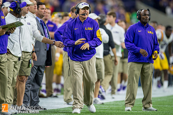 NCAA football 2015 - LSU Tigers defeat the Texas Tech Red Raiders 56-27