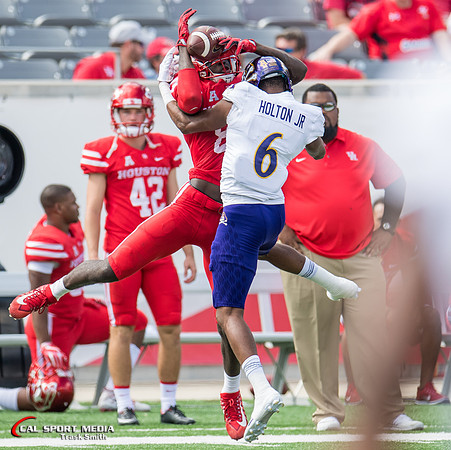 NCAA Football 2017: East Carolina vs Houston NOV 04