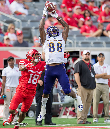 NCAA Football 2017: East Carolina vs Houston NOV 04