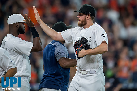 MLB ANGELS ASTROS