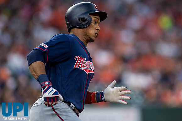 MLB TWINS ASTROS