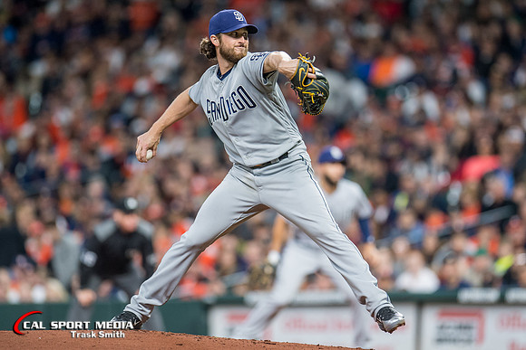 MLB 2018: Padres vs Astros APR 07
