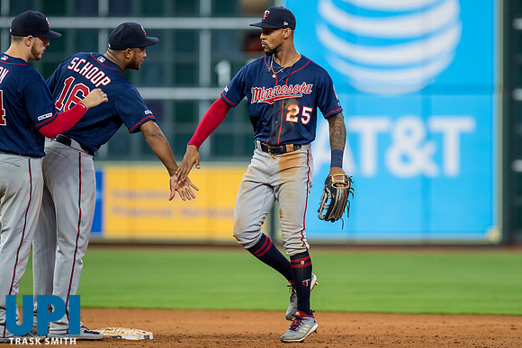 MLB TWINS ASTROS
