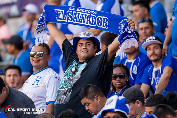 Soccer 2018: Honduras vs El Salvador JUN 2