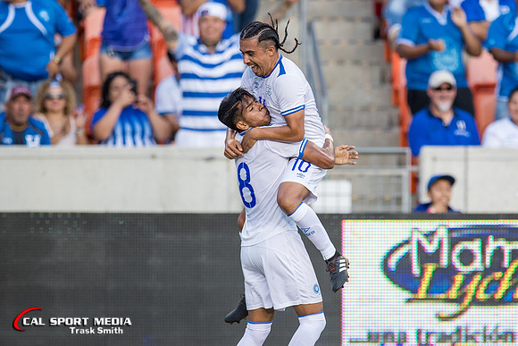 Soccer 2018: Honduras vs El Salvador JUN 2