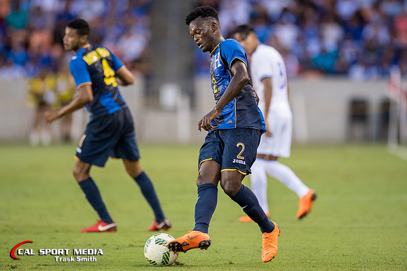 Soccer 2018: Honduras vs El Salvador JUN 2