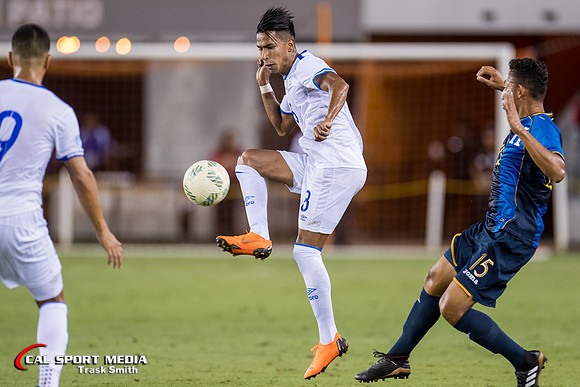 Soccer 2018: Honduras vs El Salvador JUN 2