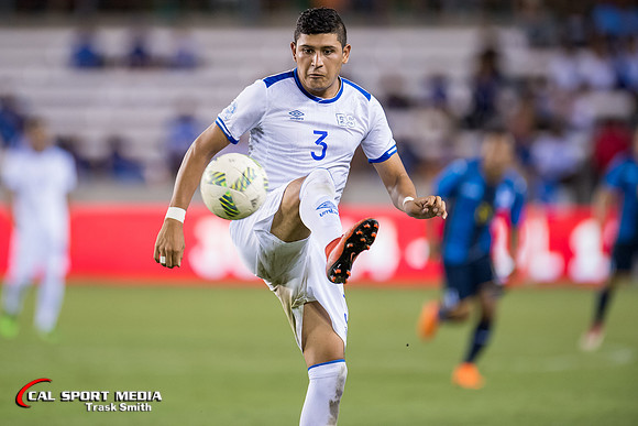 Soccer 2018: Honduras vs El Salvador JUN 2