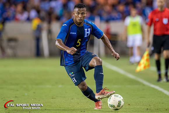 Soccer 2018: Honduras vs El Salvador JUN 2