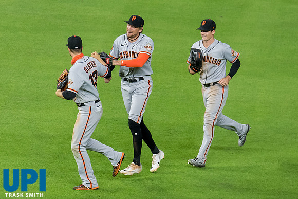 MLB GIANTS ASTROS