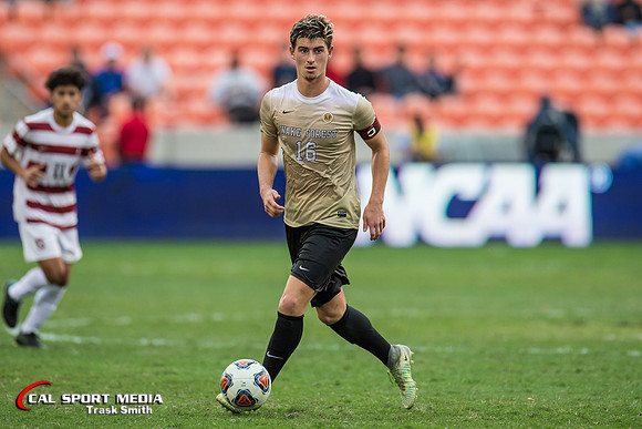 NCAA Men's Soccer Championship 2016: Wake Forest vs Stanford DEC 11