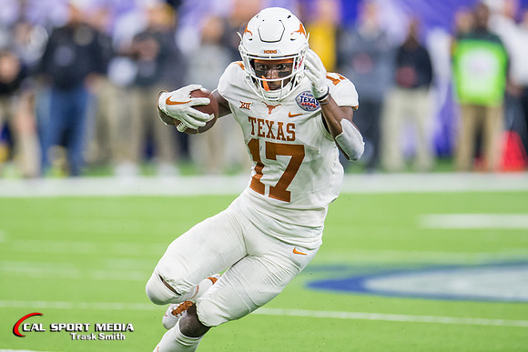 NCAA Football 2017: Texas Bowl - Texas vs Missouri DEC 27