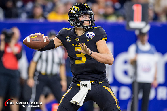 NCAA Football 2017: Texas Bowl - Texas vs Missouri DEC 27