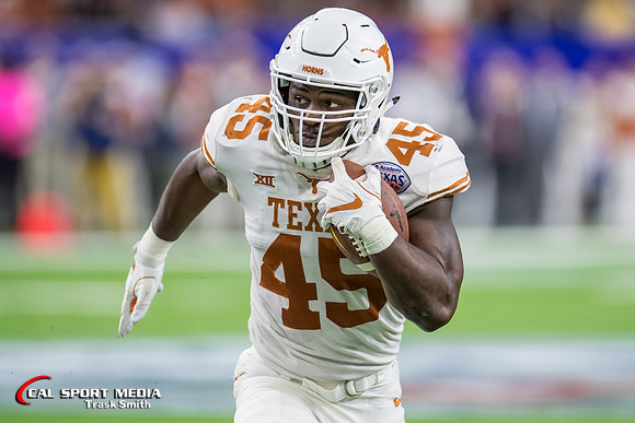 NCAA Football 2017: Texas Bowl - Texas vs Missouri DEC 27