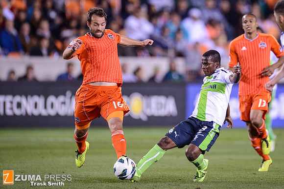 Soccer 2013 - The Houston Dynamo defeat Santos Laguna 1-0
