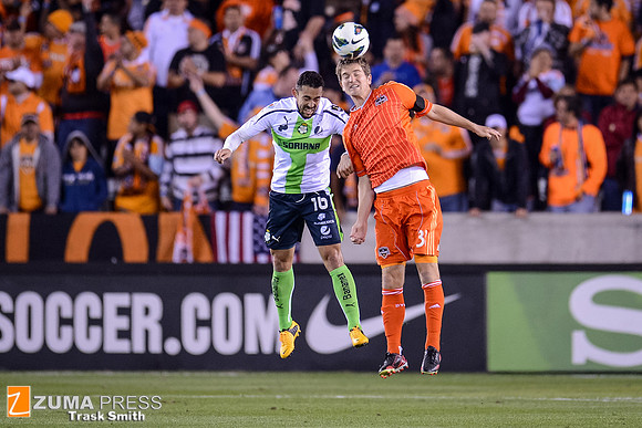 Soccer 2013 - The Houston Dynamo defeat Santos Laguna 1-0
