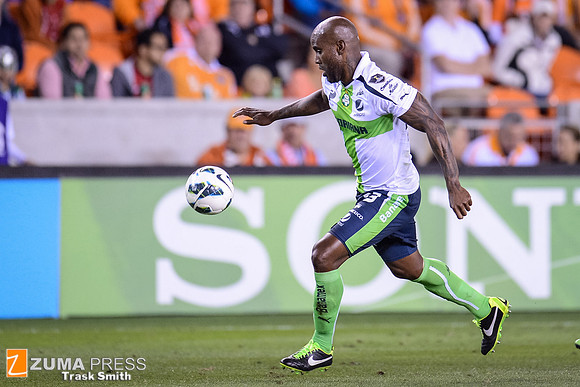Soccer 2013 - The Houston Dynamo defeat Santos Laguna 1-0