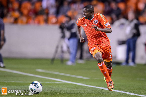 Soccer 2013 - The Houston Dynamo defeat Santos Laguna 1-0