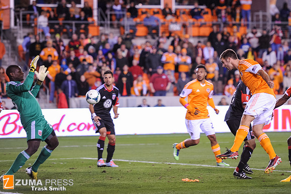 MLS 2013 - The Houston Dynamo defeat DC United 2-0