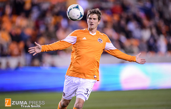 MLS 2013 - The Houston Dynamo defeat DC United 2-0