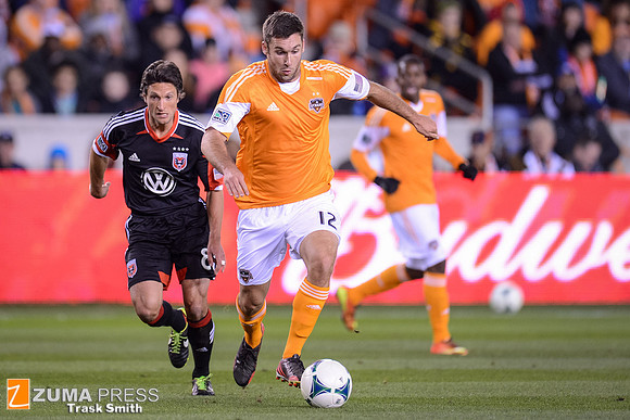 MLS 2013 - The Houston Dynamo defeat DC United 2-0