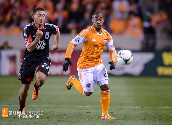 MLS 2013 - The Houston Dynamo defeat DC United 2-0