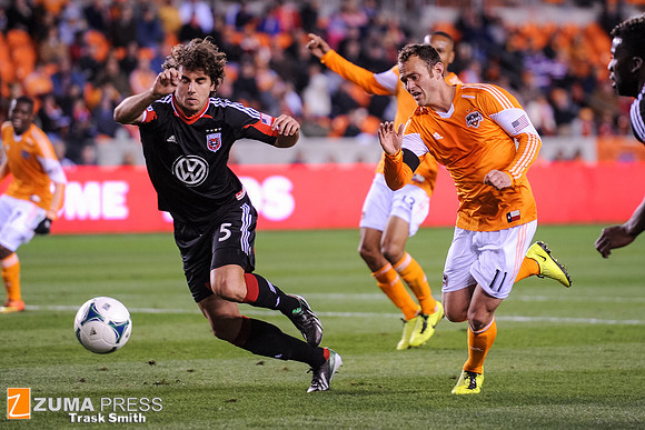 MLS 2013 - The Houston Dynamo defeat DC United 2-0