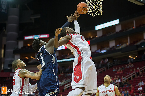 NCAA Basketball 2013 - University of Houston Cougars defeat the Rice Owls 54-52