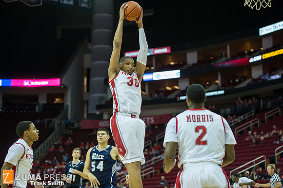 NCAA Basketball 2013 - University of Houston Cougars defeat the Rice Owls 54-52