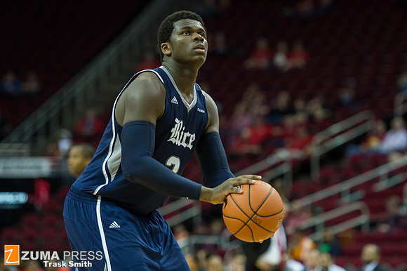 NCAA Basketball 2013 - University of Houston Cougars defeat the Rice Owls 54-52