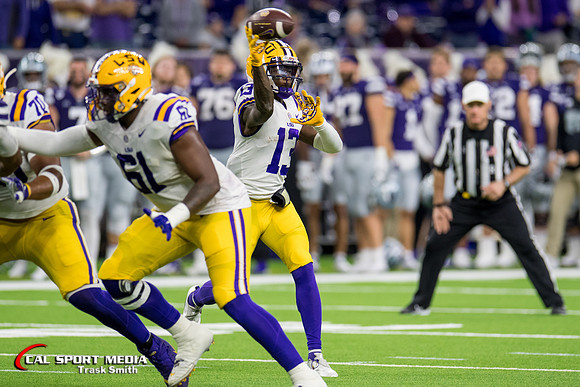 NCAA Football 2022: TaxAct Texas Bowl LSU vs Kansas State JAN 04