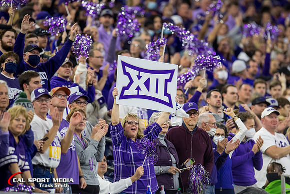 NCAA Football 2022: TaxAct Texas Bowl LSU vs Kansas State JAN 04