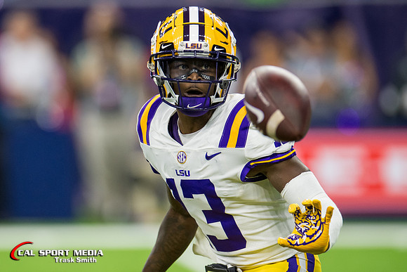 NCAA Football 2022: TaxAct Texas Bowl LSU vs Kansas State JAN 04