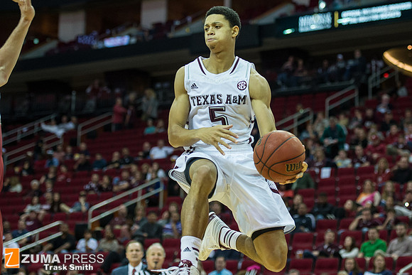 NCAA Basketball 2013 - the Oklahoma Sooners defeat the Texas A&M Aggies 64-52