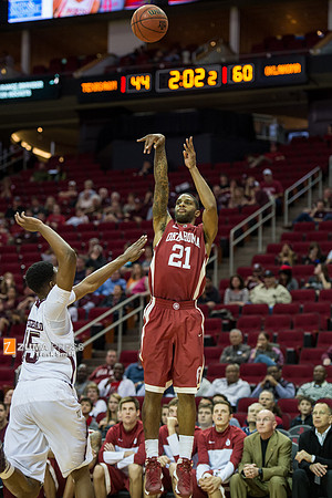 NCAA Basketball 2013 - the Oklahoma Sooners defeat the Texas A&M Aggies 64-52